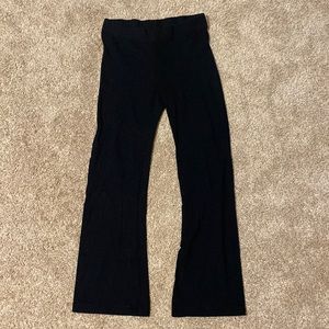 Old navy boot cut yoga pants